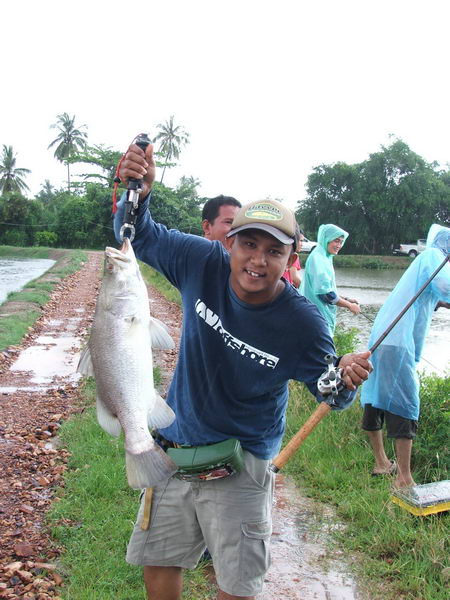 น้องโอ๊ตขอหล่อปลาเพื่อนก่อน รอน้าเ