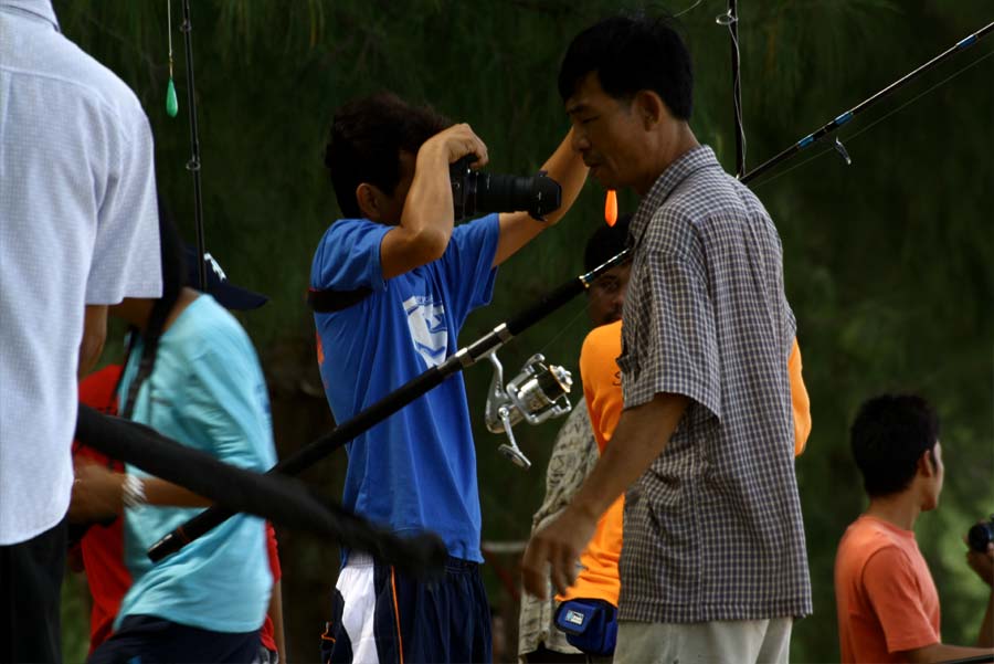 เหล่านักตกปลาเท่าที่ถ่ายภาพได้ มีอ