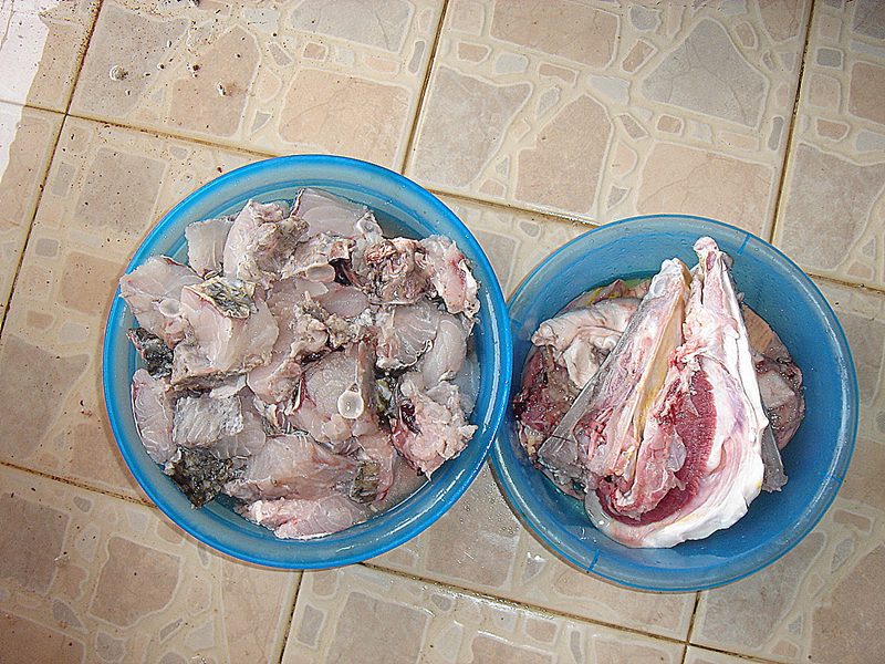 เริ่มเสร็จกันแระคับ  :umh: :umh: