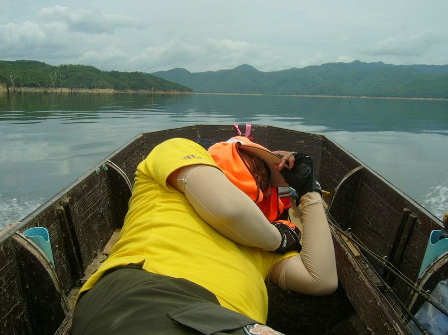  อยู่ที่บ้านไม่หลับไม่นอนกัน  :grin: :laughing