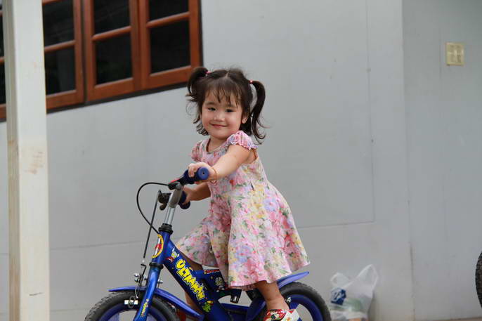 ดีใจ แย่งจักรยานได้    :grin: :grin:
