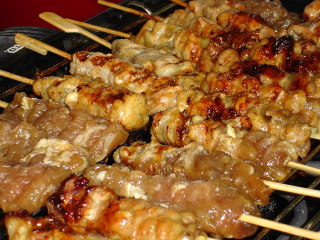 ได้กลิ่มหอมๆ ของหมูย่างกันไหม ครับ :