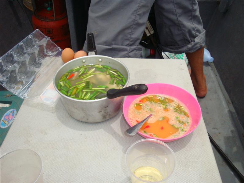 เดี๋ยวได้อร่อยกันแน่ครับ   :cheer: :cheer: :umh: