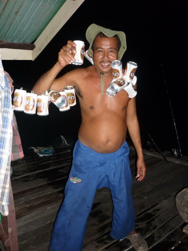 


.........หมึกเอาไว้ล่อปลา.............น้ำชาตรา