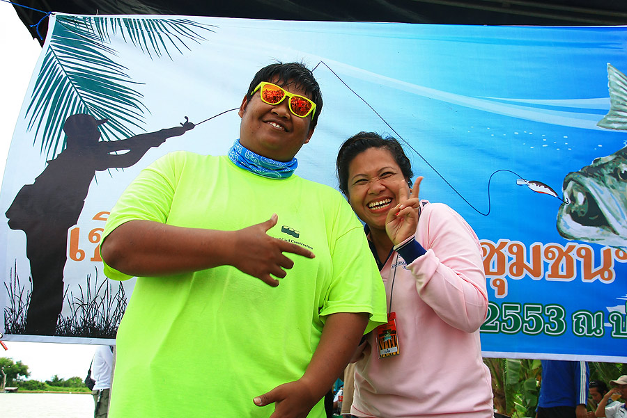 ป๊าดดดดดดดดดดดดดดดด...........เล็กลงไปถนัดตาเลย เมื่อพัง  เอ้ยย แพนเค๊ก เจอก๊ะ THE HULK
 :laughing: