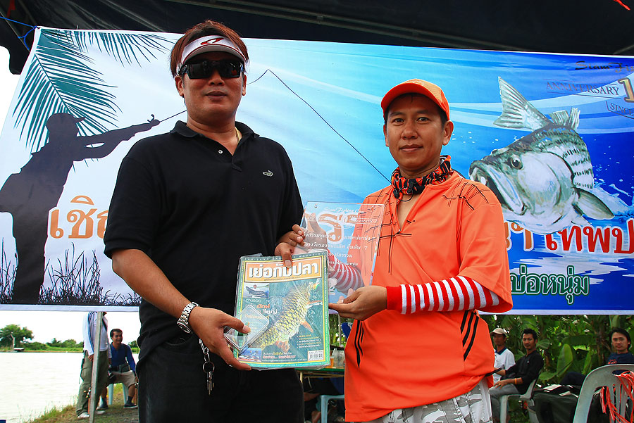 รองชะเลิศ ปลารวมอันดับ 7 น้าศักดิ์ sakcrv ยินดีด้วยค๊าบบ
 :smile: :smile: