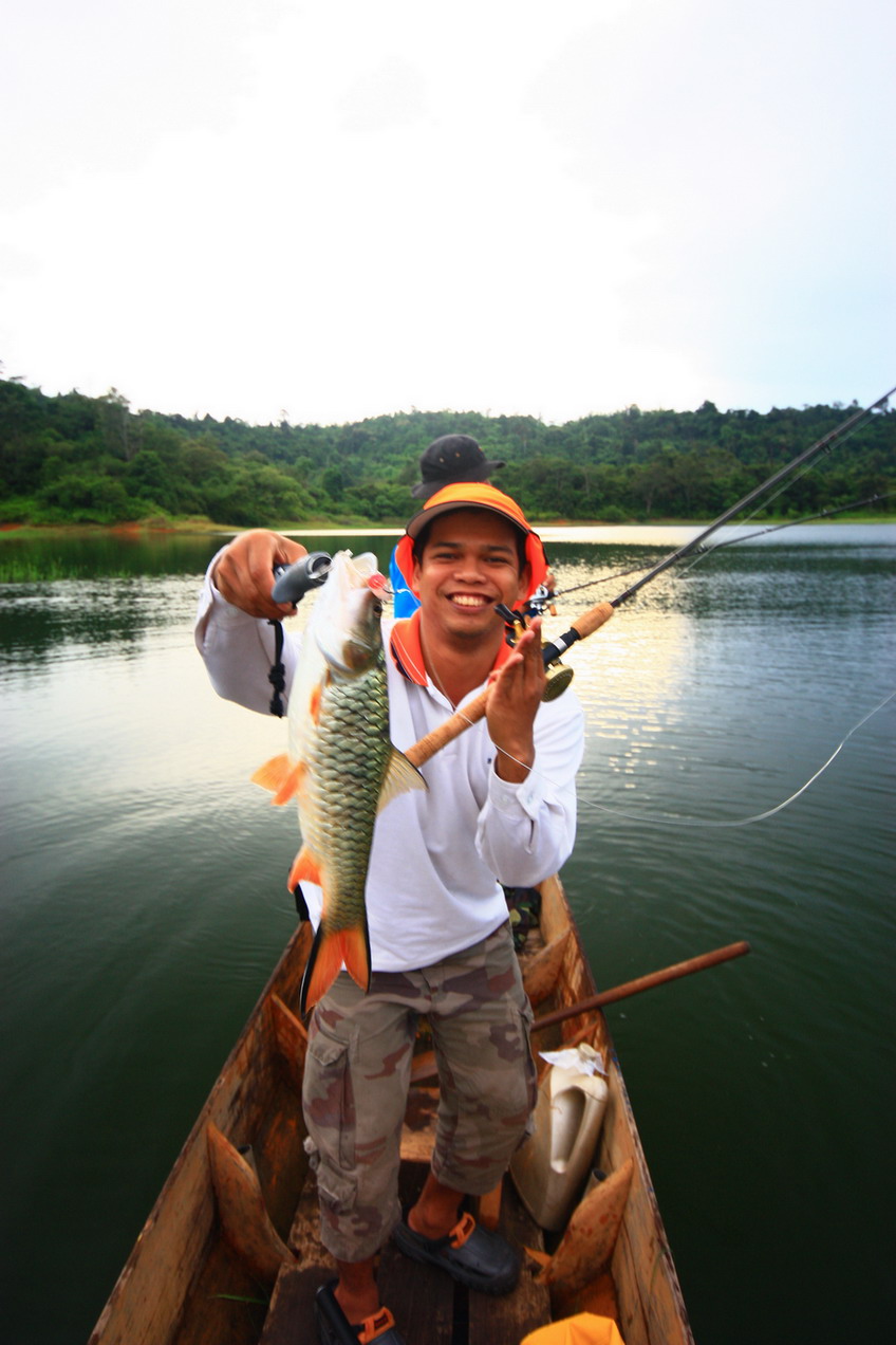 ยิ้มได้ซะที ........หลังจากกดดันมาทั้งวัน   :grin: :grin: :grin: