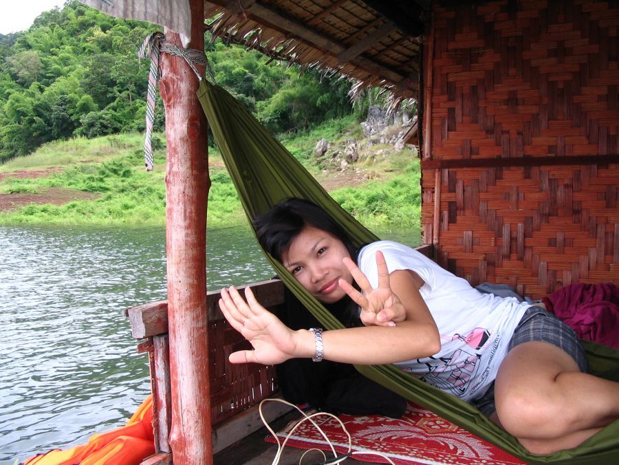 น่านั่งและก็น่านอนครับ

 เปลนะ  น้าโก้