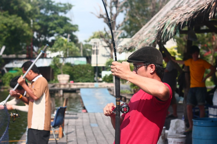 น้อยหน้าได้ที่ไหนกันคนนี้
 :cheer: :cheer: :cheer: :cheer: :cheer: :cheer:
นึกว่ากินเหล้าอย่างเดีย