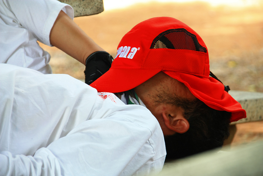 อ้ะอ้าวววววววววววว..สลบไปซะแระ บีบี...
 :grin: :grin:

เดี๋ยวพงเต๊บมาดมาลงครึ่งหลังให้อีกหน่อย ตอ