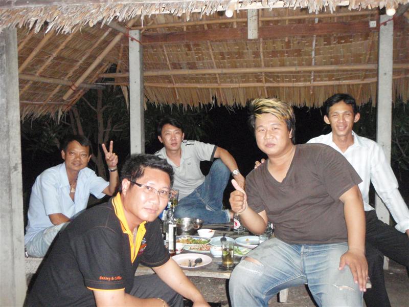 ดีครับ..น้าๆ relax team ทุกๆท่าน... :cheer: