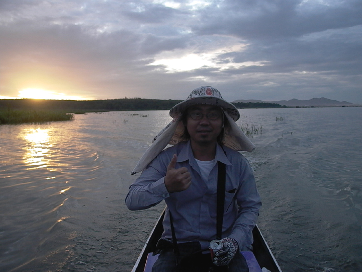 [q][i]อ้างถึง: saosin posted: 09-09-2553, 08:29:23[/i]

+เพลงเพราะครับน้าพูน ปลาก็ใหญ่ :smile:[/q]