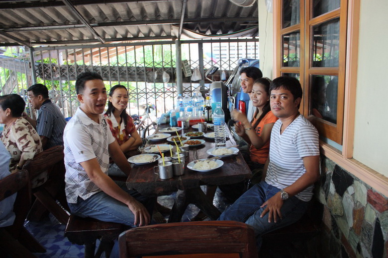 [q][i]อ้างถึง: drAM posted: 12-09-2553, 09:57:48[/i]

ปายด้วยค้า