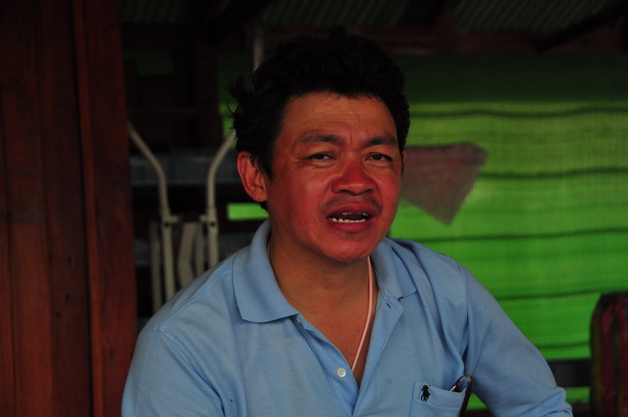  :laughing: น้า มิตร ร้อนมากเลยสั่งอาหารและเครื่องดื่ม  :cheer: :umh: :umh: :umh:

สวัสดีครับน้า c
