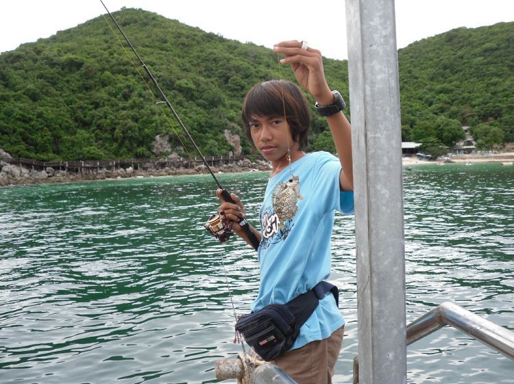 

           เจ้าบ้านอัดโชว์ก่อนเลยครับ

                   :cool: