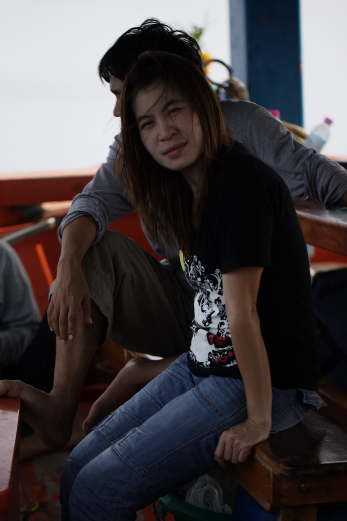 น้องติ๋ว ขวัญใจ เฮียไช้...ขอ Post รูปกลับไปฝากเพื่อนๆหน่อยครับ :cheer: :cheer: :cheer: :cheer: