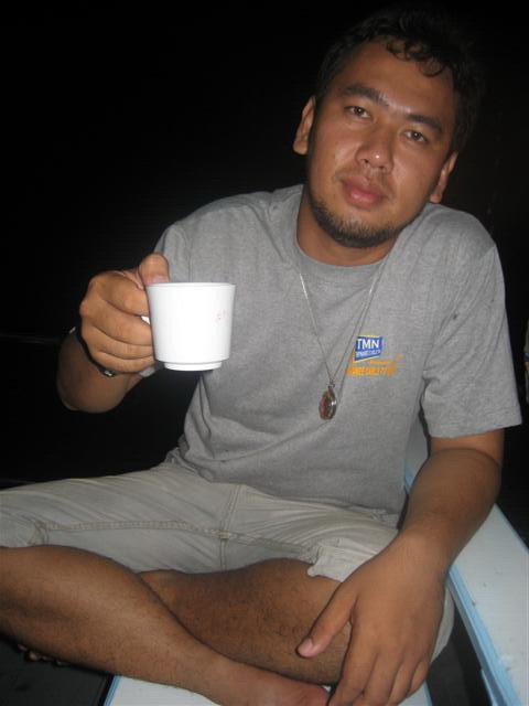 ตี5และ..กาแฟร้อนๆทำให้รู้สึกดีขึ้นคับ :umh: