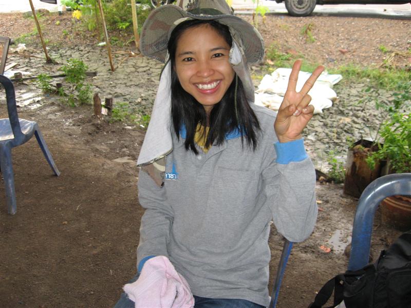 อ้าว ป้านะ สงสัยกลัวไม่สวย เลยต้องไปเปลี่ยนเสื้อ ซ๊ะหน่อย อิอิ เออ ตัวสวยขึ้นมาถนัดตาเลยครับ อิอิ
: