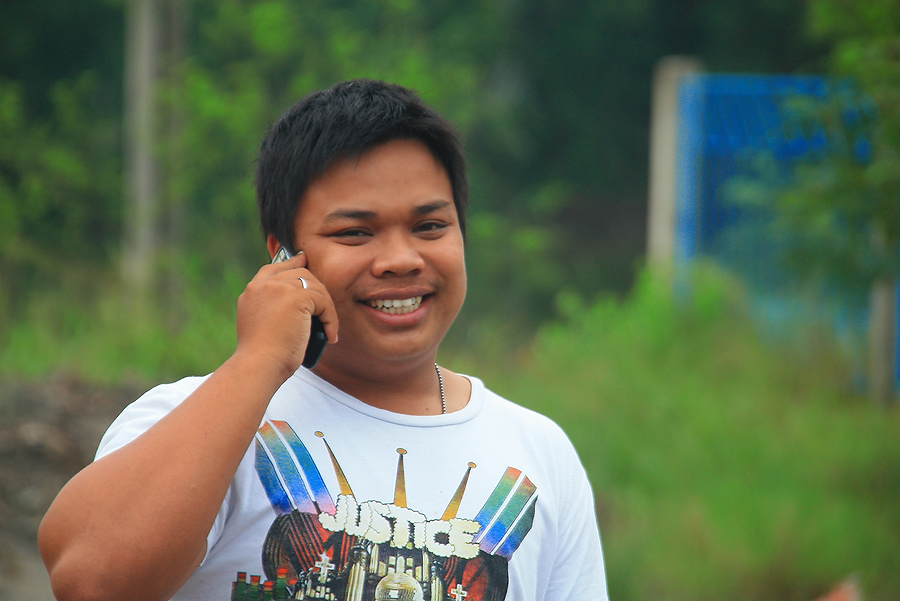 แนะนำเพื่อนร่วมทริป ที่โทรมาหาเมื่อหัวค่ำวันเสาร์กันซะหน่อย....
--น้าอ๊อฟ เจ้าของล๊อกอิน bigsize เจ