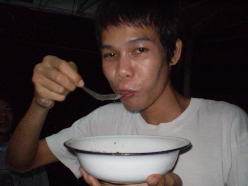 น้องโบท เล่นกะละมังเลย :laughing: :laughing: