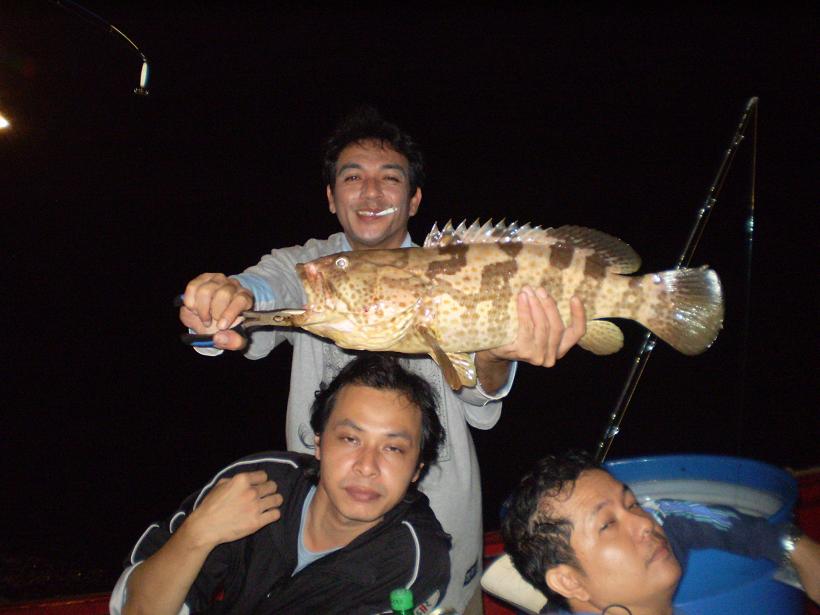 น้าต้าจะเอาเเต่ปลาใหญ่ๆ :laughing: :laughing:
