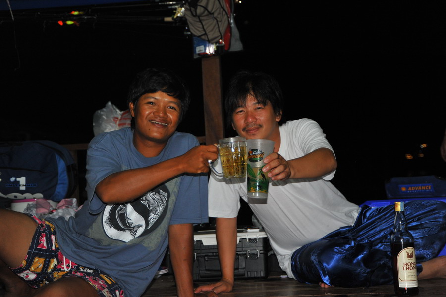  [b]พี่ต่อ LEO ไม่สนใจอย่างอื่นเลยครับชนอย่างเดียว[/b]

ขอบคุณทุกเสียงเชียรครับ