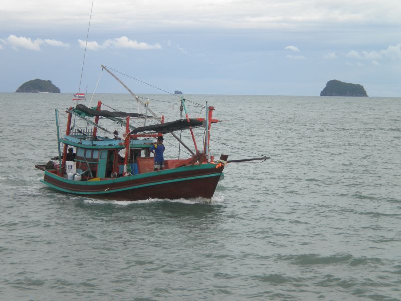 เรือมารับ..แว้ว..