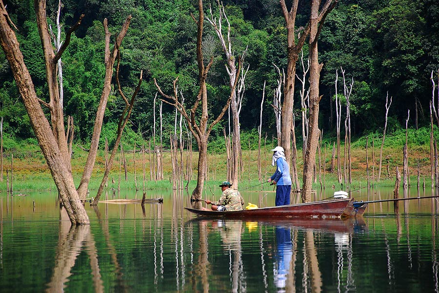 ออกจากคลอง อุดมา เจอพี่โตมร  ......วันนี้ลงเรือน้องบ่าว ..ปากคลองแสง ...

โปรตัวจริง  ...ครับคนนี้