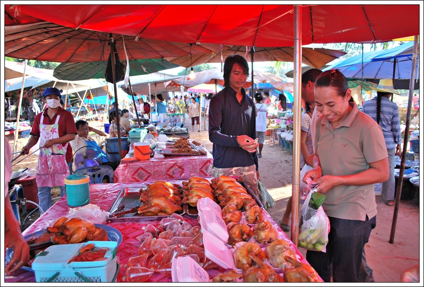 
น้านิ่มเค้าเป็นคนละเอียด...ทุกอย่าง.... :smile: :smile: :smile: