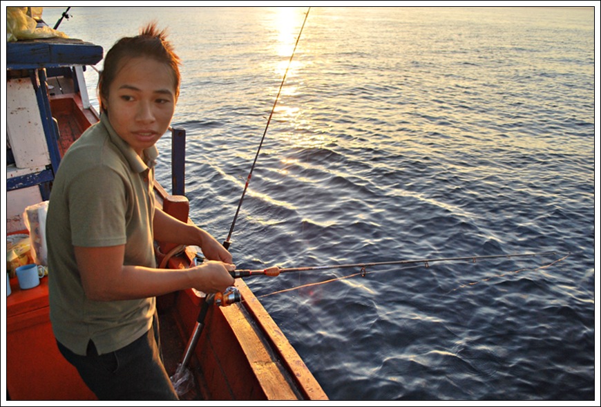 
ทริปนี้ยอมป้านกแกเลยยย...ไม่ได้ว่างเลย....ตลอดเวลาอ่ะ

 :laughing: :laughing: :laughing:

แกร่