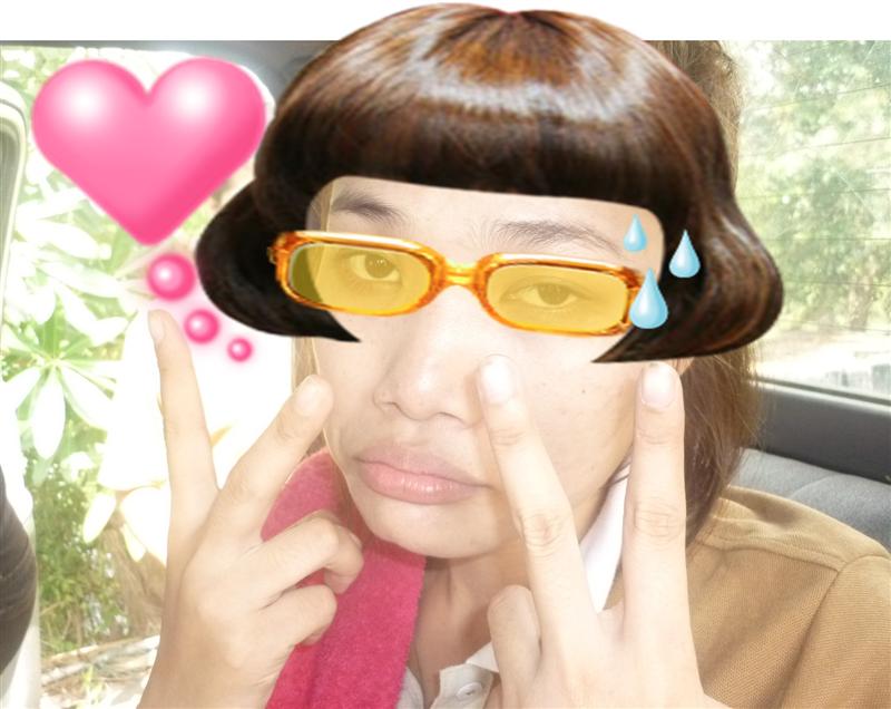 อ่ะ...อีกซักรูป..... :laughing:..........ยังมีอีกเยอะนะ..แต่ละรูปของแกดูดีทั้งน้านนนนน... :grin:


