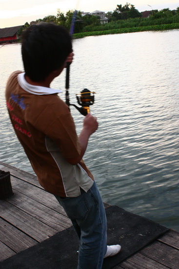[q][i]อ้างถึง: Wit-RAW_Company posted: 25-09-2553, 21:00:15[/i]

[q][i]อ้างถึง: noch posted: 25-09