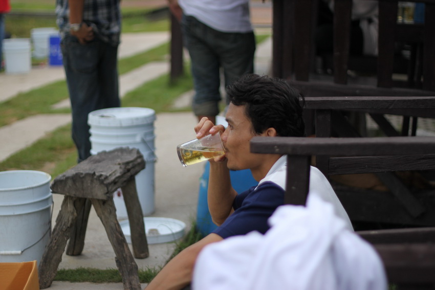 น้าสัน  (ทัดกลางๆ) :cheer: