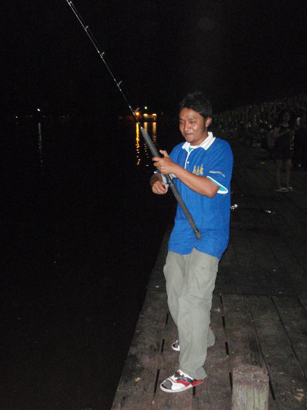 [q][i]อ้างถึง: jackky posted: 27-09-2553, 13:11:32[/i]

มาเช็คชื่