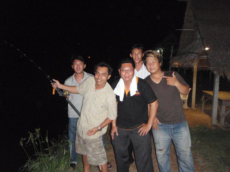 ช่วงนี้ relax team ขาเมา   เค้าซ้อมกันโหดจร