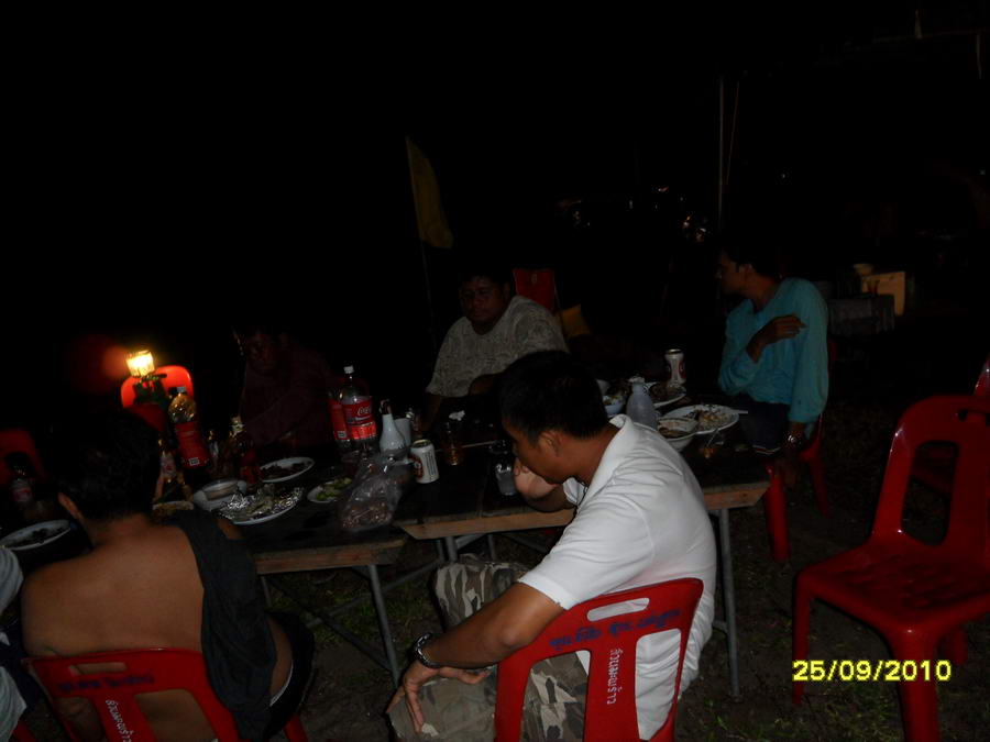 เปลี่ยนมุมไปเรื่อยๆ :grin:
