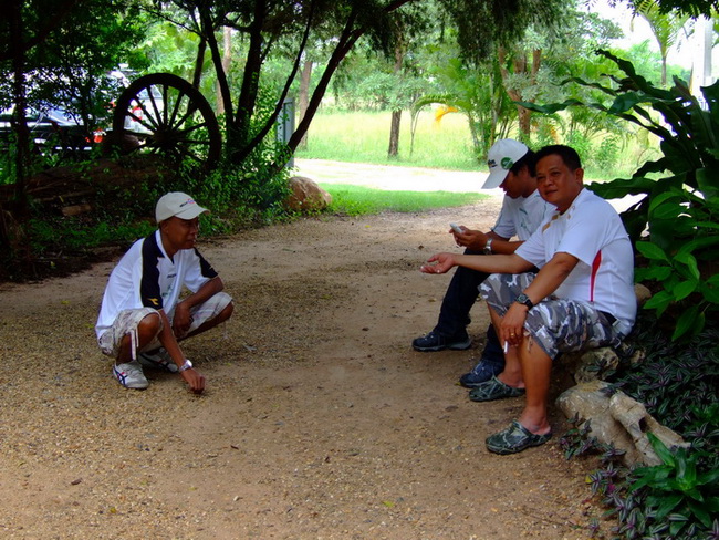 3 หนุ่มคล้ายจินดารุ่นกุเลาพันท้าย :lau