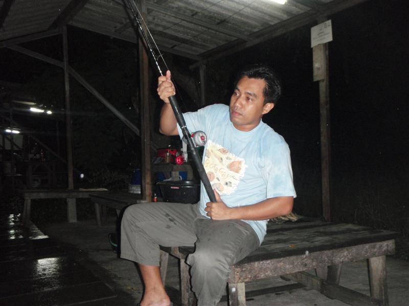 ไม่ได้ตกปลานาน..แรงไม่ค่อยมีเลย..ถ้า