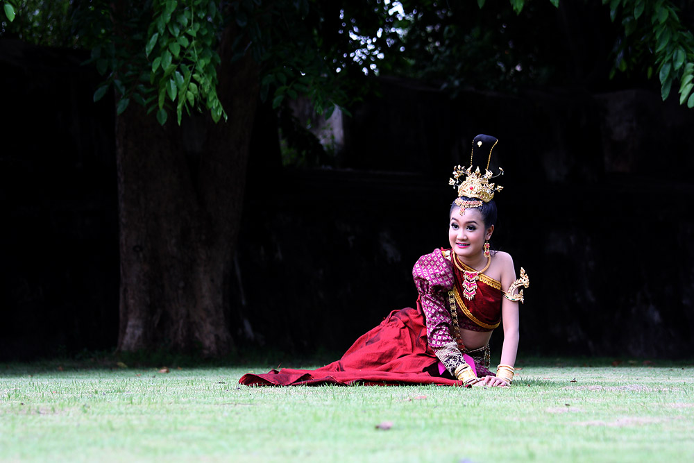 ระวังขี้หมานะลูก
 :cool: