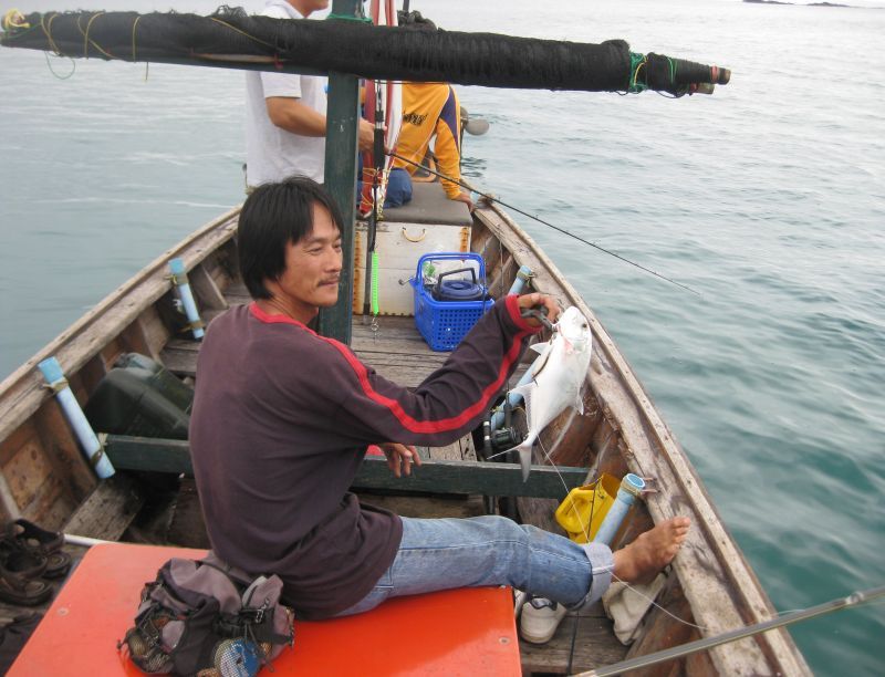 [q][i]อ้างถึง: นักล่าแห่งลำน้ำจาง posted: 28-09-2553, 17:35:35[/i]


กำลังเพลินเลย... รอชมต่อนะคร