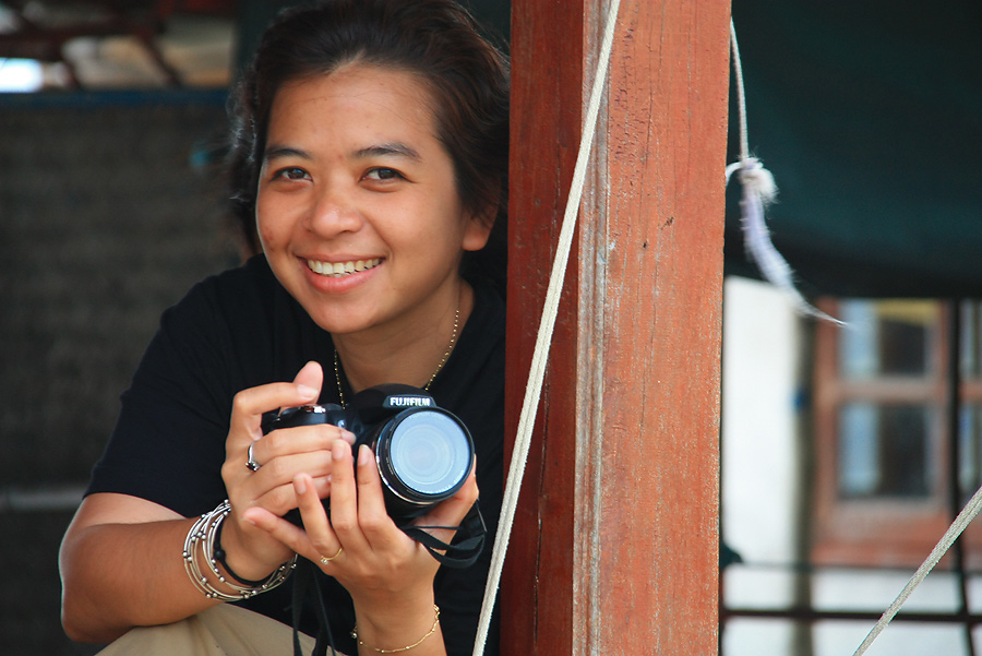 ป้าจอย เก็บบรรยากาศไปเรื่อย ๆ 
เดี๋ยวต้องตามไปดูรูปใน [url='http://www.thaibirder.com ']http://ww