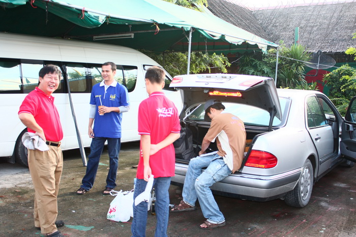 zui team
นำโดยเฮียเล็กครับ
