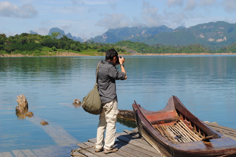 ชมวิวรอบๆก่อนขนของลงเรือ