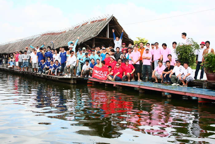 ถ่ายรูปหมู่รวมพลคนบ้าพลัง#2ก่อนเริ่มการแข่งขันครับ

 :grin: :grin: :grin: