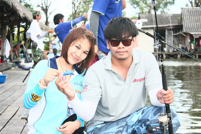 รางวัลจัดไป

 :grin: :grin: :cheer: