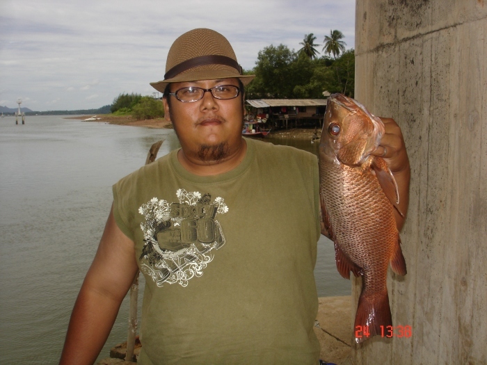 ขออีกซักรูป เดี่ยวๆ

ไม่ค่อยได้ถ่ายรูปนะครับ ต้องขอโทษด้วย :grin: