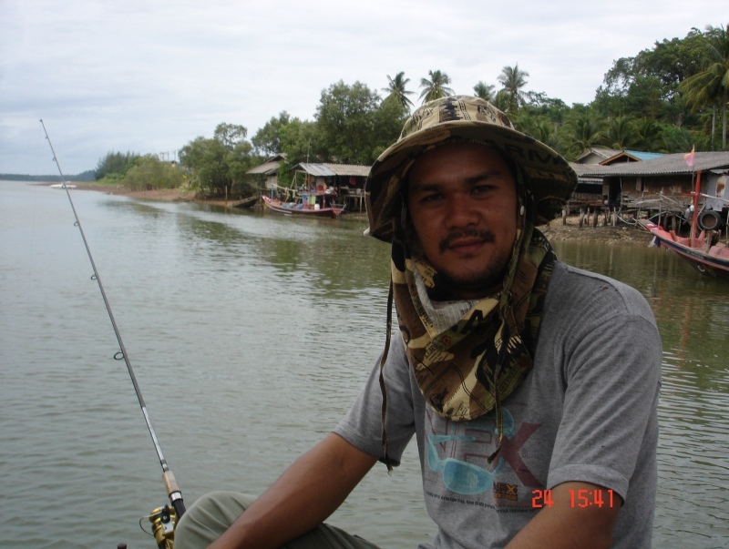 อ้าวไปกับเขาด้วยหรอ อิอิ

หลังจากนั้น1เดือนไปอีกที ดึงคันเขา พลัดน้ำเลย :grin: