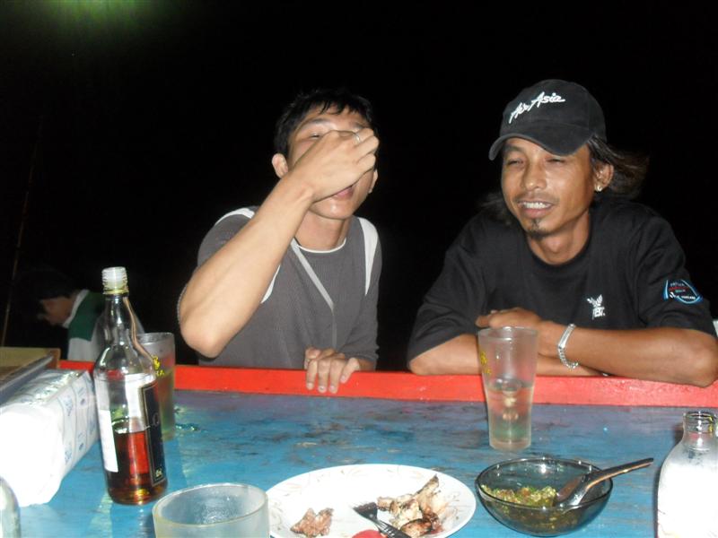 น้องใหม่ขาเมาครับ
 :laughing: :laughing: