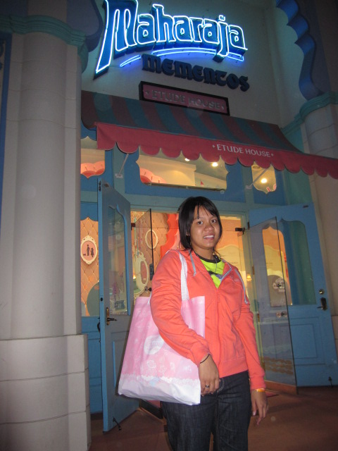 อีกอย่างสาวๆ ไม่พลาด ร้านนี้แน่ๆ 