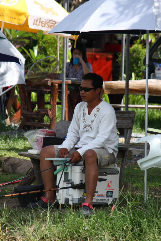 [q][i]อ้างถึง: ลากยาวๆ posted: 14-10-2553, 15:58:08[/i]

น้าช